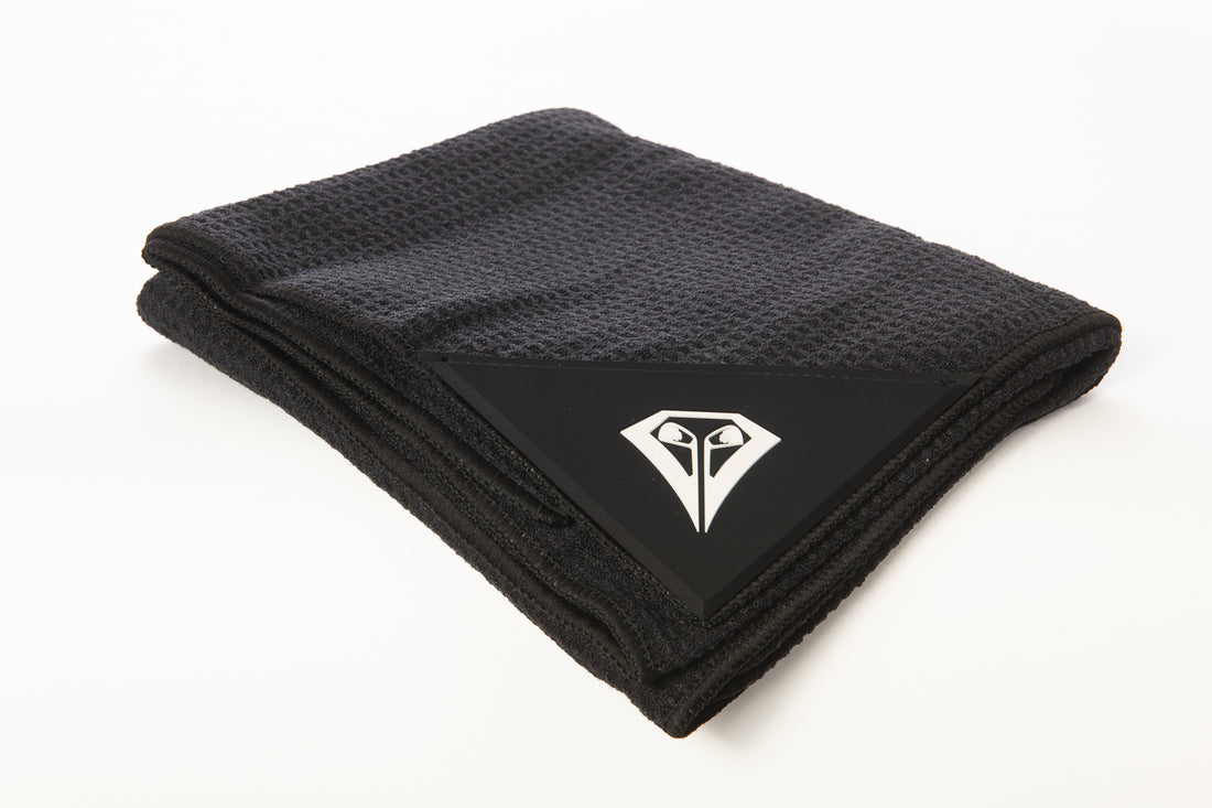 Black Magnetic Golf Towel with Club Brush