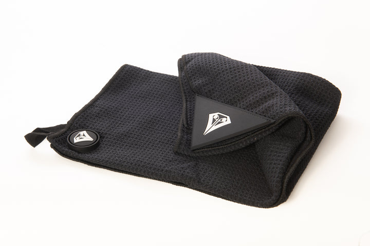 Black Magnetic Golf Towel with Club Brush