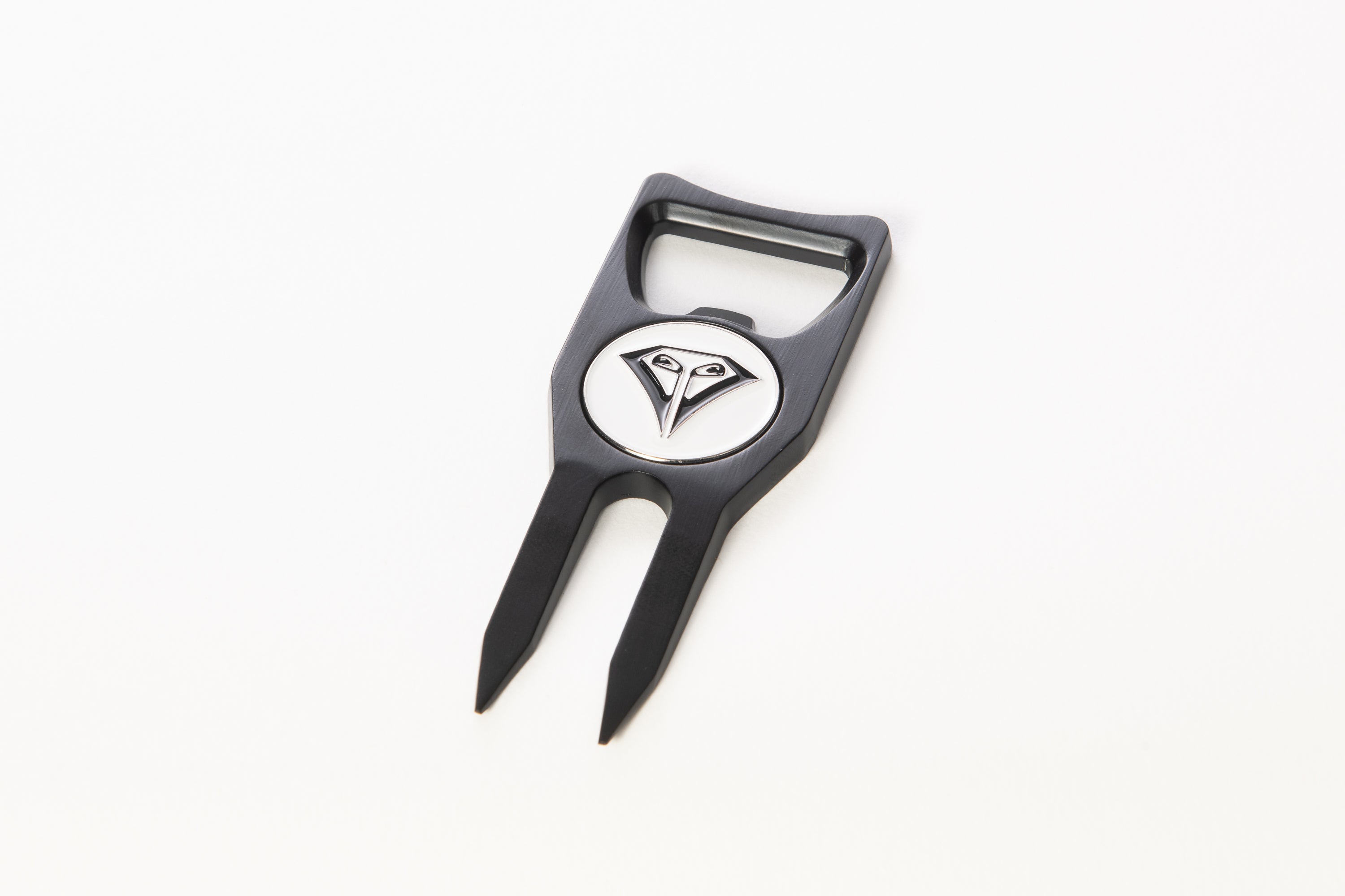 Magnetic Divot Tool + Ball Marker