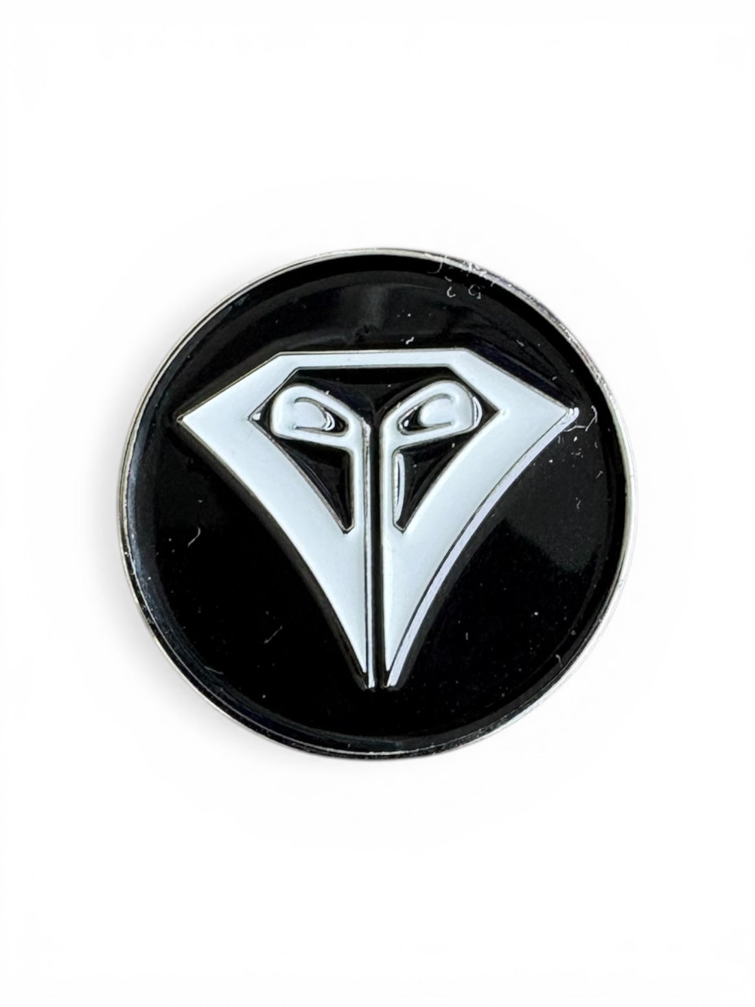 Black and White Ball Marker