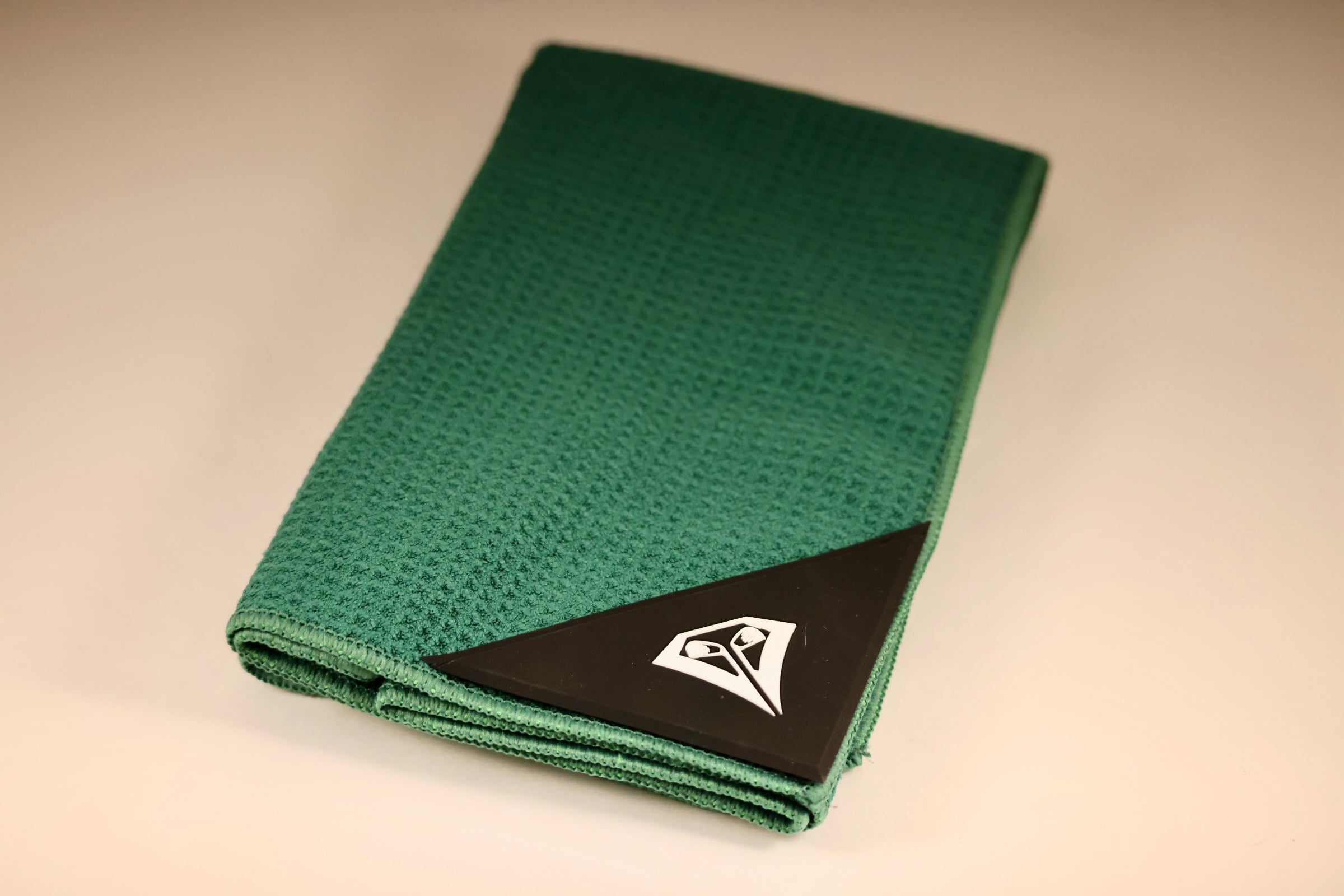 Green Magnetic Golf Towel with Club Brush