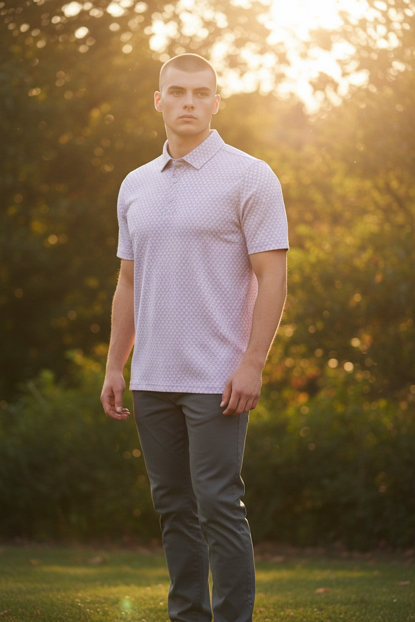 LA VITA GOLF Performance Polo in Purple Haze, a short-sleeve shirt with a geometric triangle pattern and 4-way stretch.